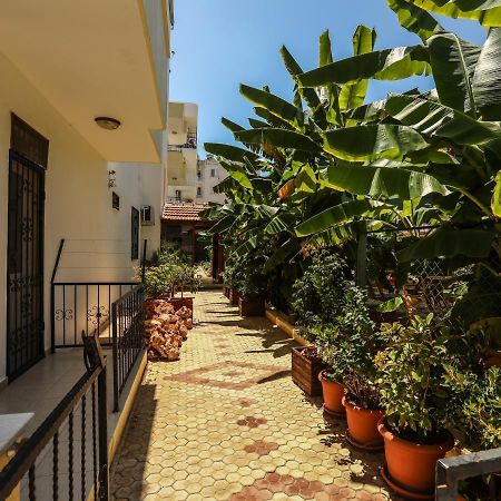 Sari Konak Apart Otel Erdemli Exterior photo